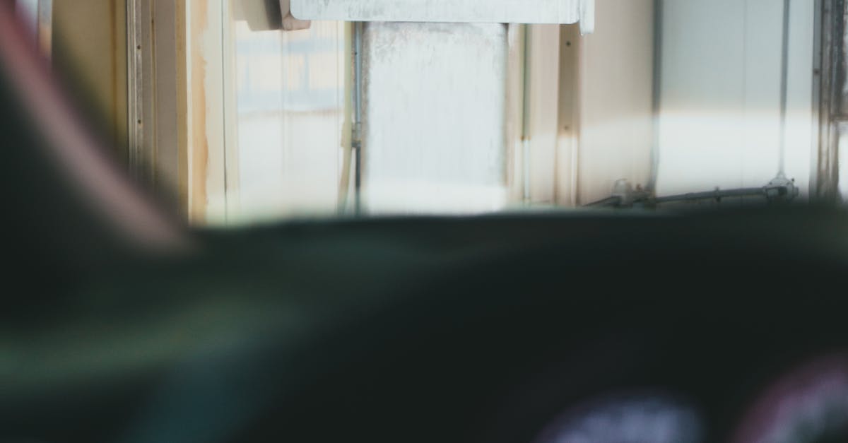 Garage door repairs in Robina